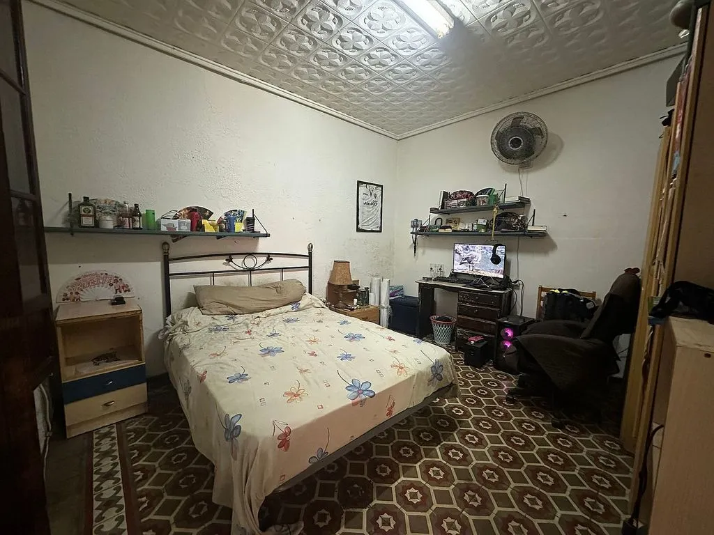 Chambres - Terraced House with Balcony in Manises Centre