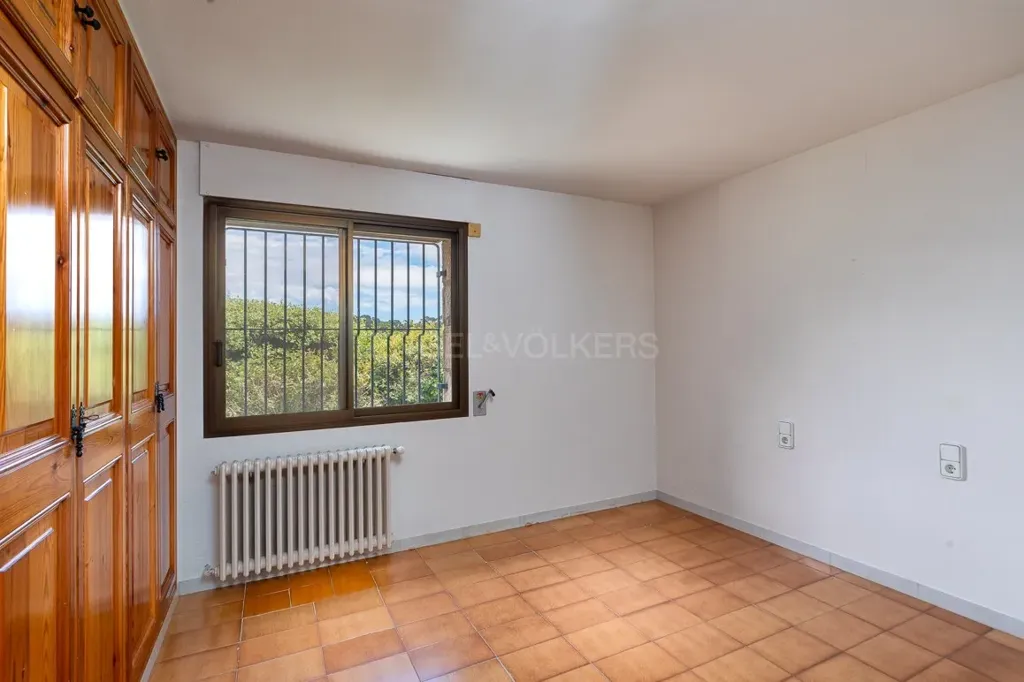 other_room