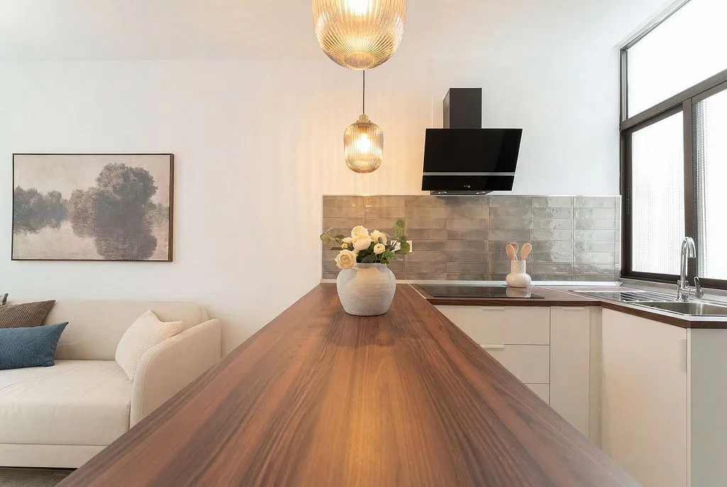Cuisine - Modern Flat with West View in Isleta
