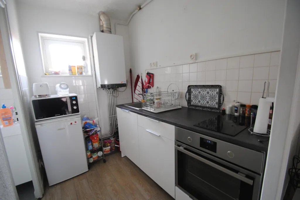 Kitchen - Meubled 2-Bedroom Apartment in Riom Centre