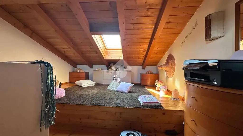 Toad - Terraced Villa with Private Garden in Bussolengo