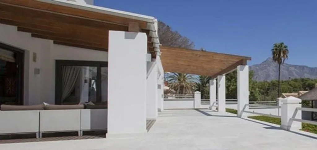 Terrasse - Contemporary Villa with Hot-Tub in Marbella