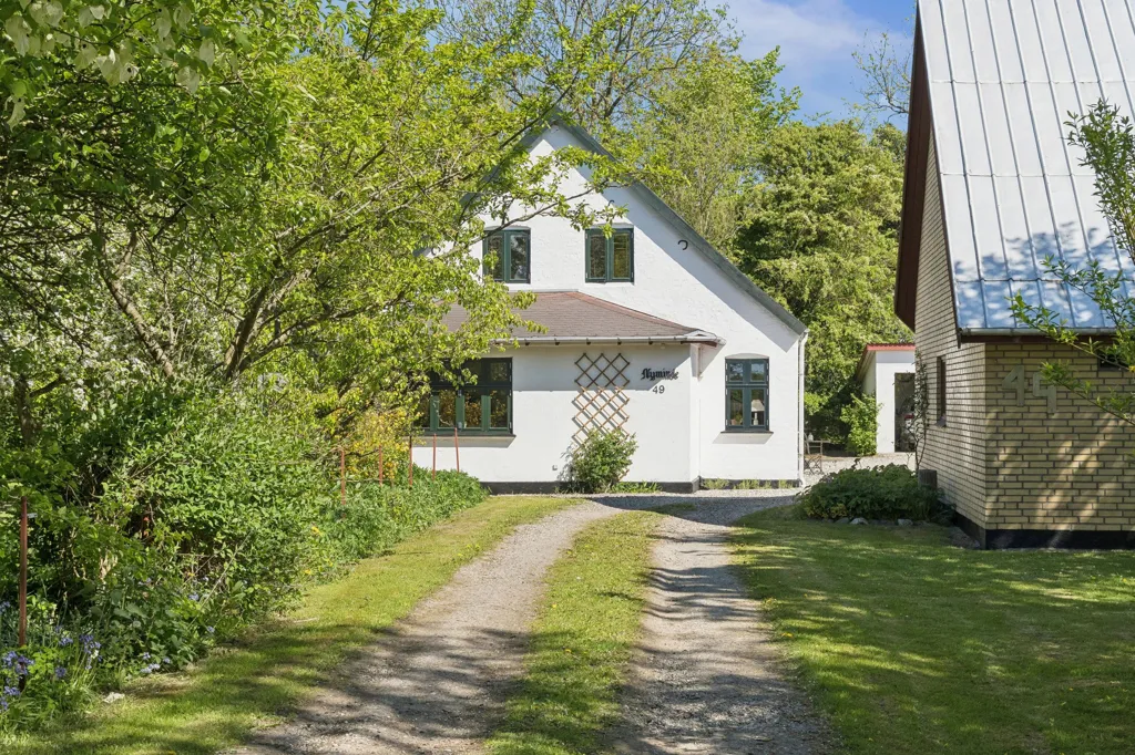 Välivaade - Historic Villa with Large Garden in Storvorde