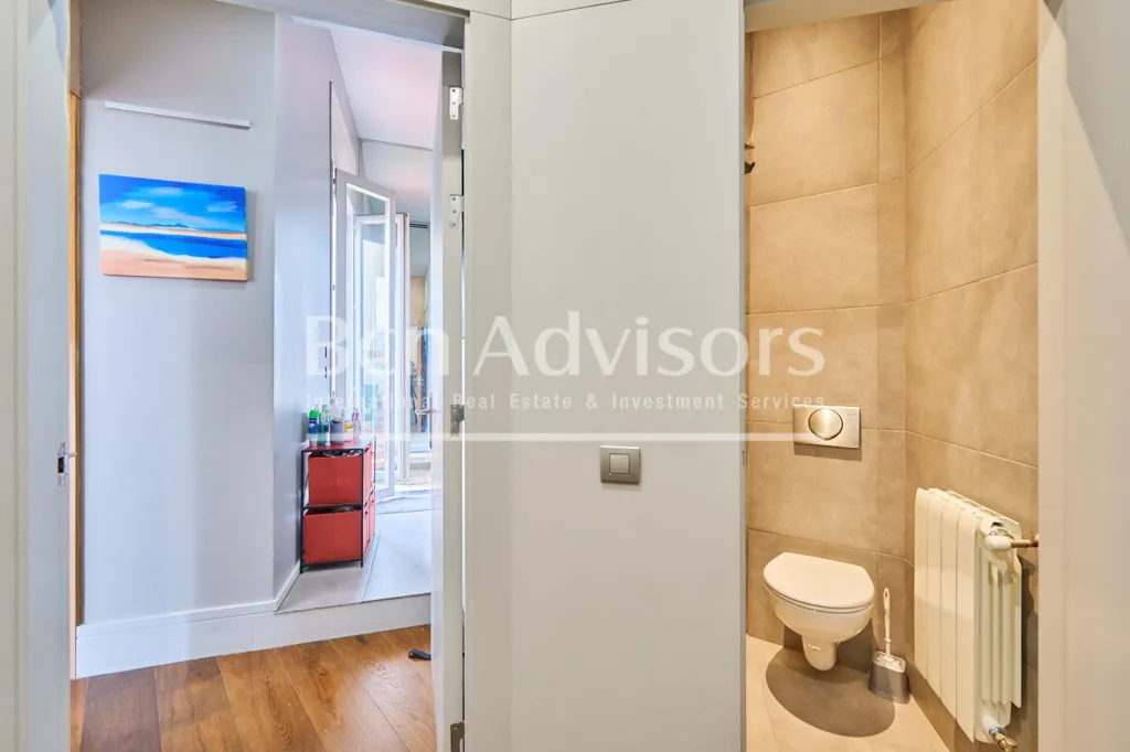 Vannitoad - Penthouse with Rooftop Pool in Dreta de l'Eixample, Barcelona