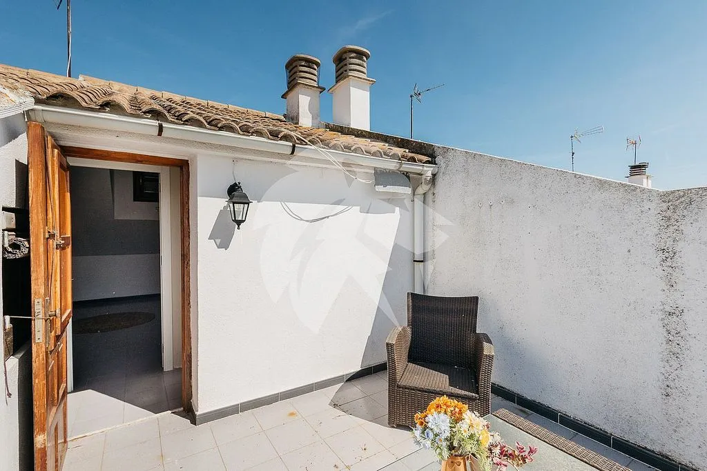 Terrass - House with Pool and Terrace in Almardà