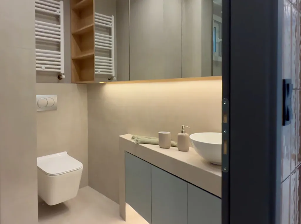 Salles de bain - Flat with Front Layout in Thessaloniki
