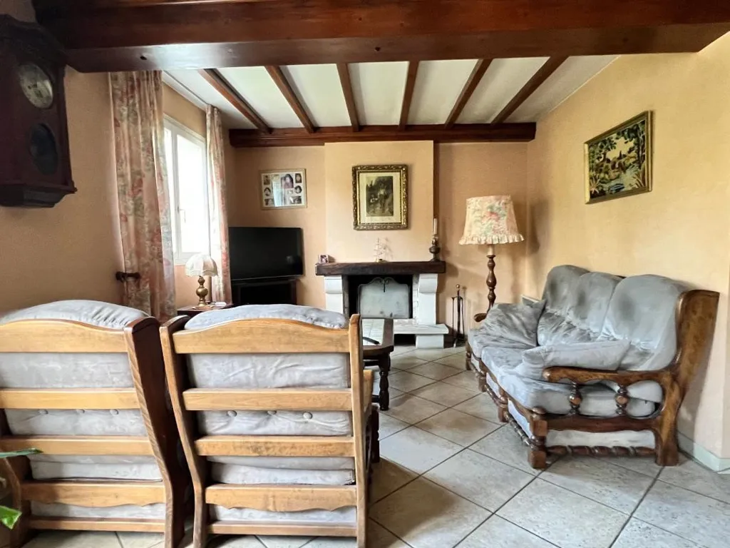 Séjour - Maison Familiale avec Terrasse à Chassieu