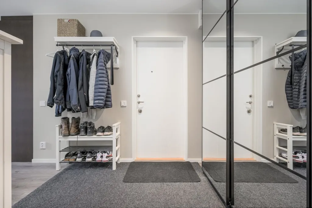 Pièces - Modernised Flat with Glass Balcony in Sundsvall