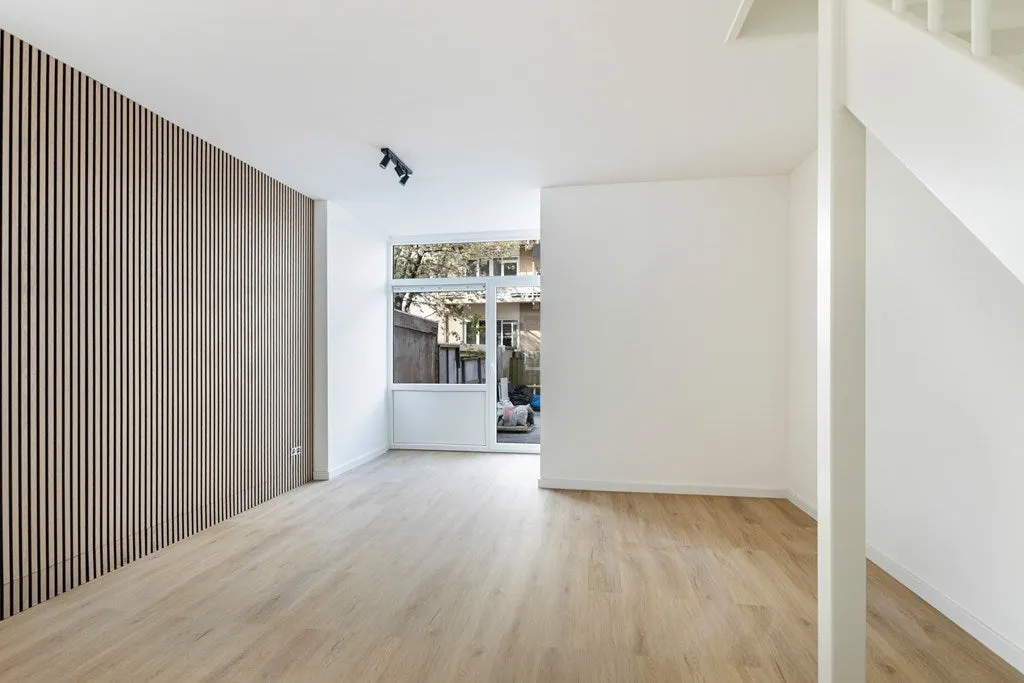 3-toaline korter asukohas Rotterdam