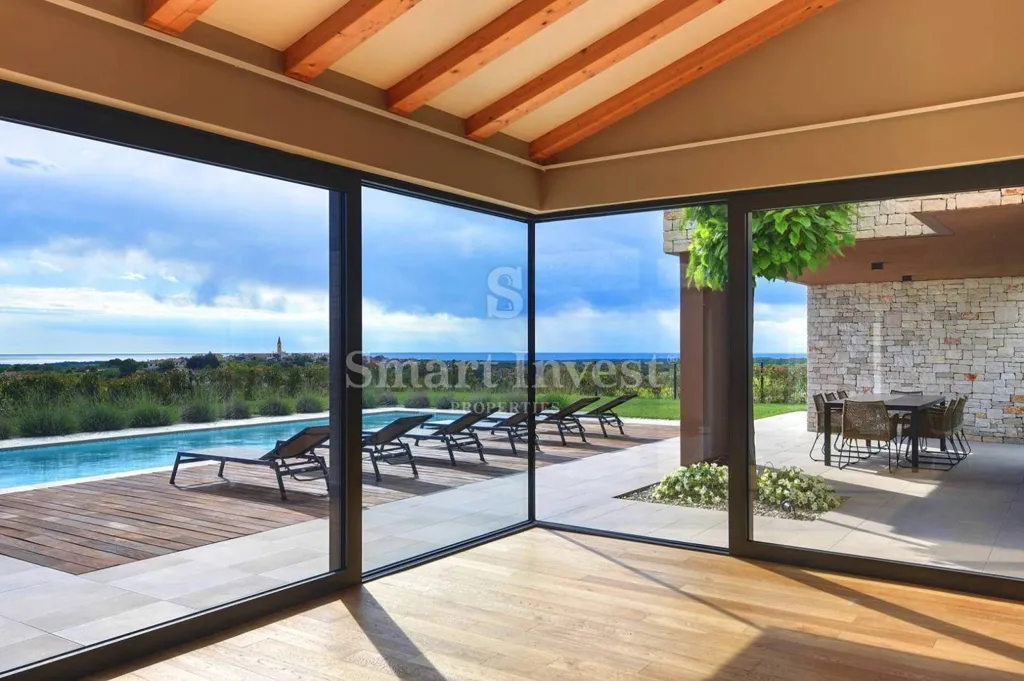 Terrass - Modern Villa with Sea View in Brtonigla