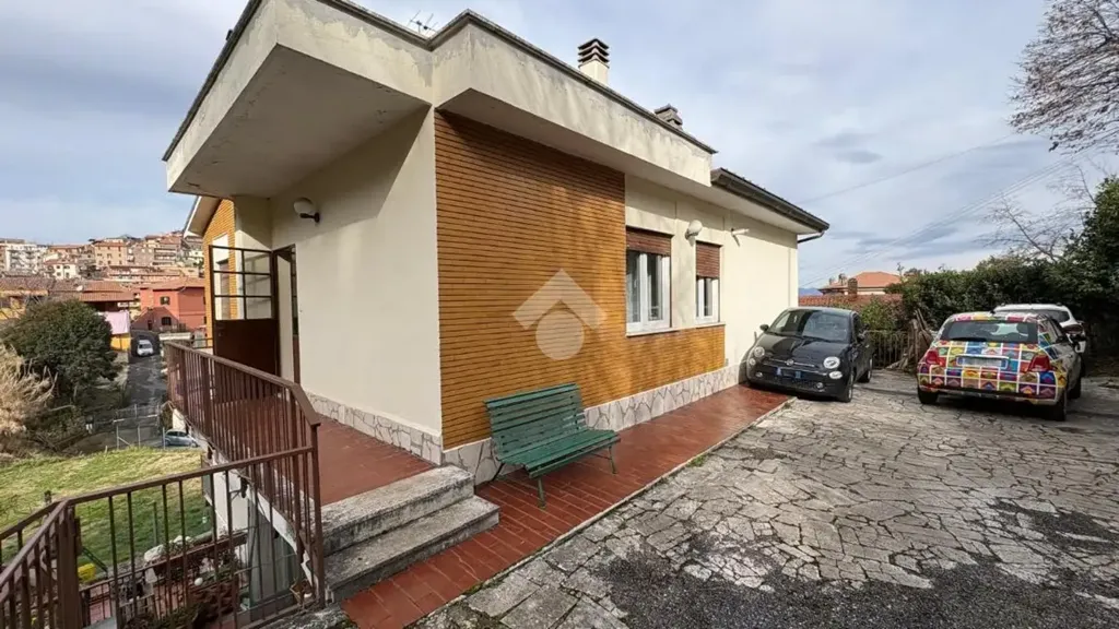 Extérieur - Trilocale with Balcony in Montecompatri