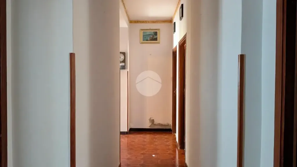 Entrée - 5-Room Apartment with Balcony in Palermo