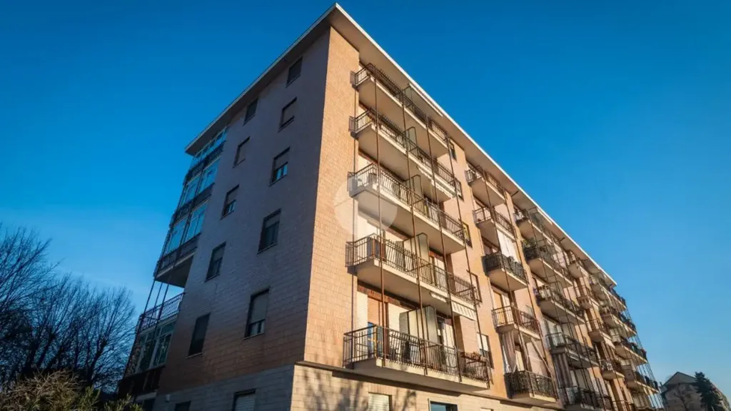 Esterno - Apartment with Balcony in Orbassano