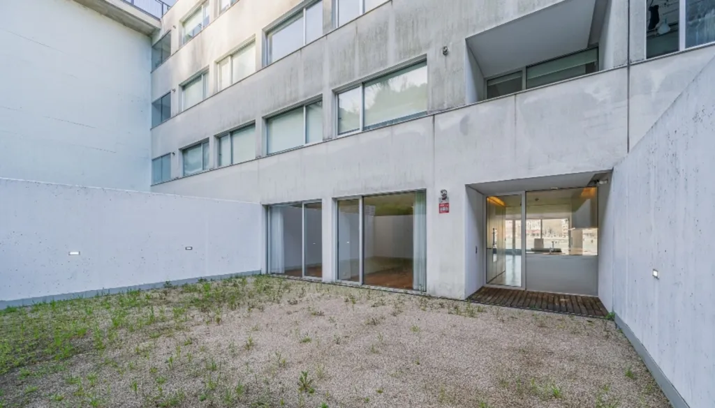 Giardino - Duplex Apartment with River View in Gaia