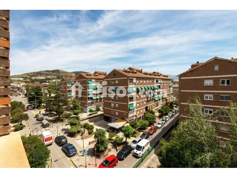 Rõdu - Student Flat with Balcony in Calle San Pablo