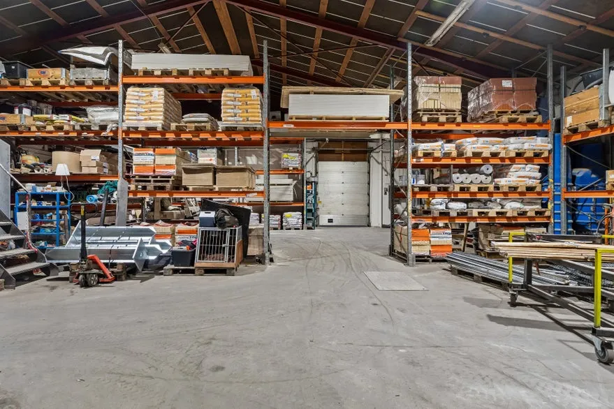 Buanderie - Fully Let Industrial Property with Office in Birkerød