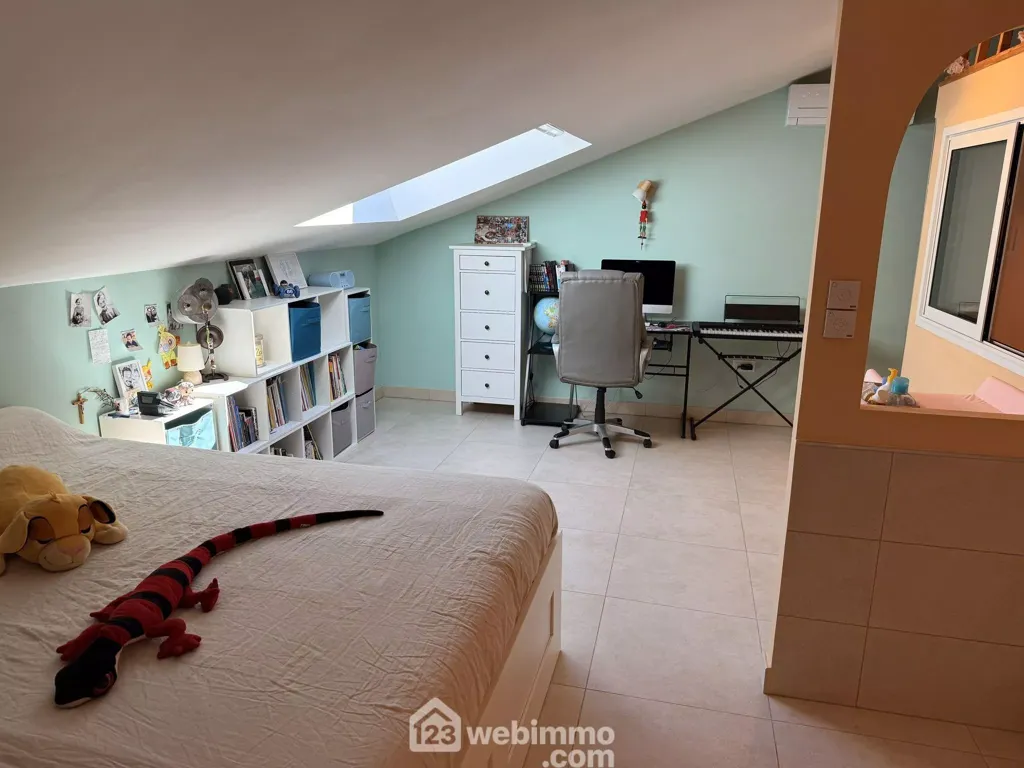 Magamistoad - Duplex with Panoramic Sea View in Ajaccio