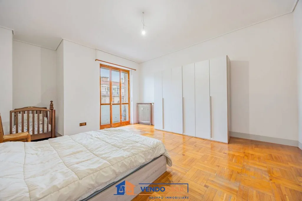 Magamistoad - Balcony-Featured Apartment in Cuneo