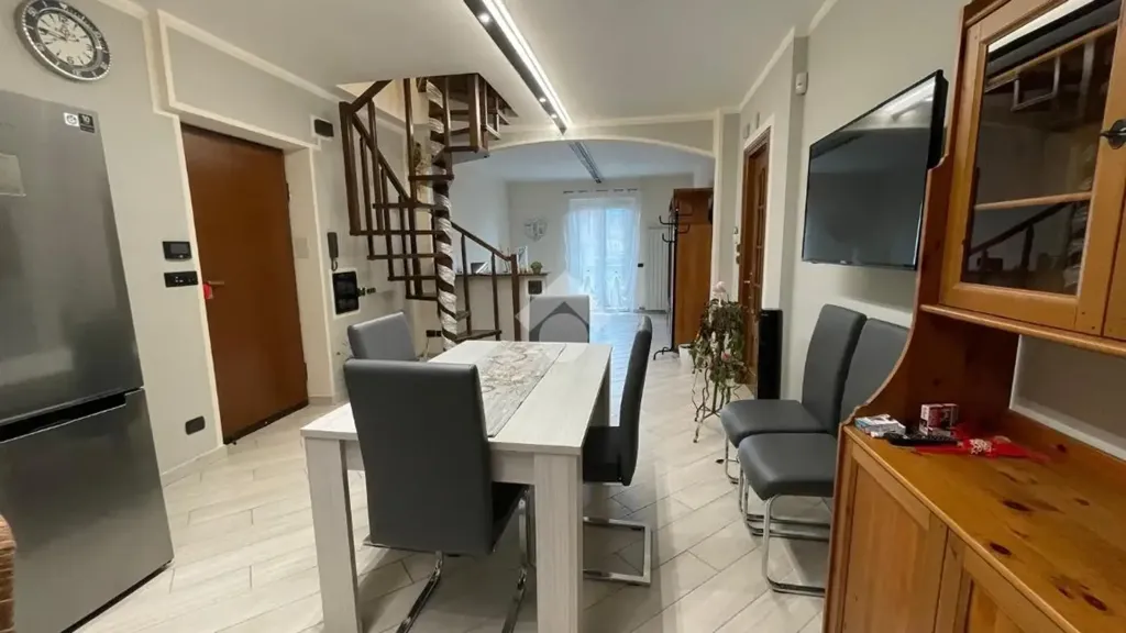 Söögituba - Apartment with Garden in Rivalta Di Torino