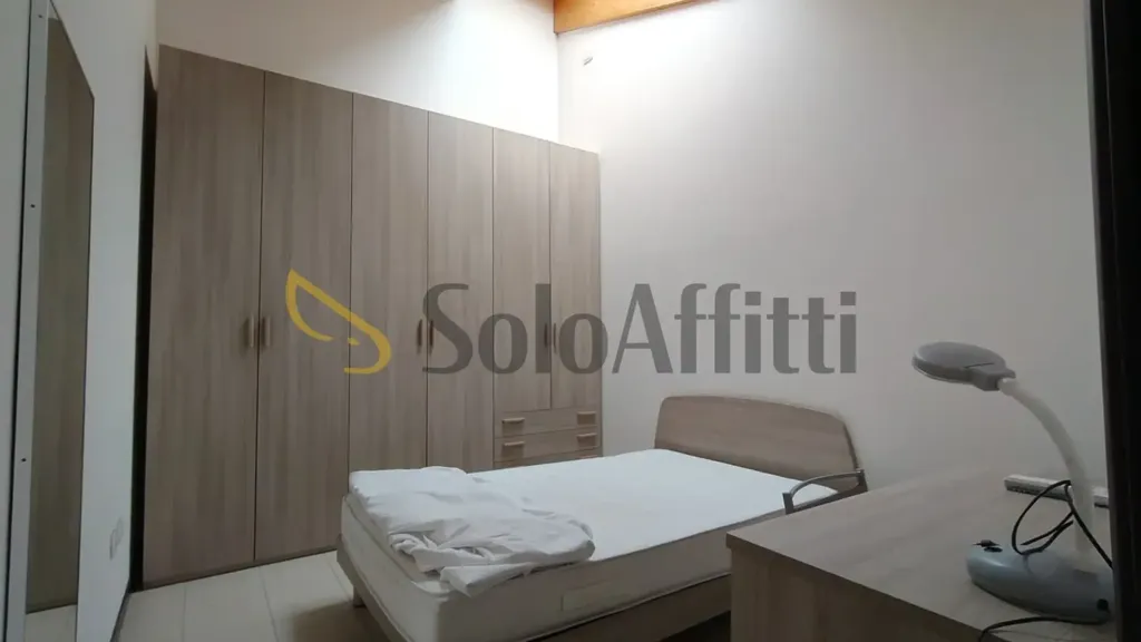 Magamistoad - Mansarded Triplex with Balcony in Gallarate
