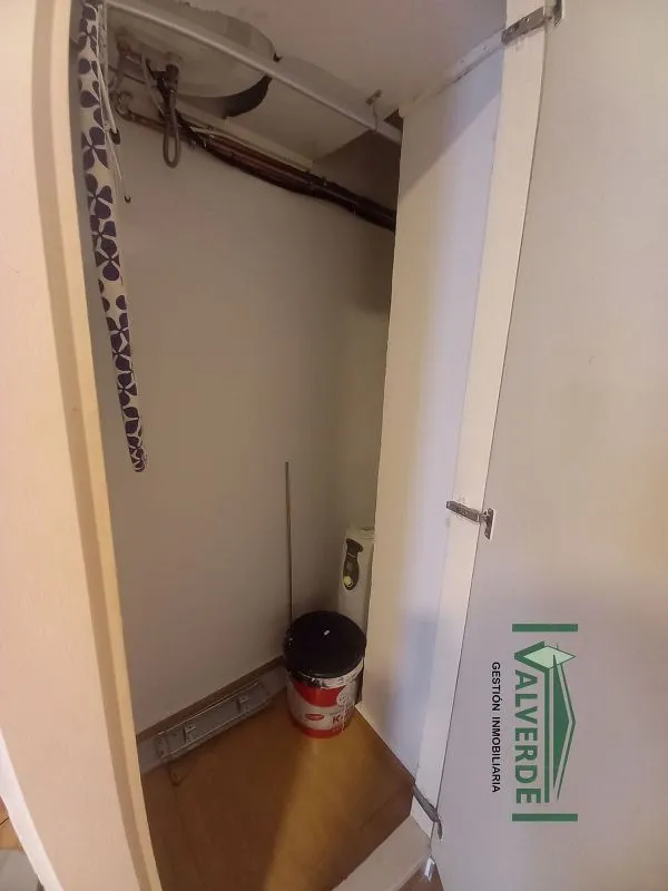 Utility Room - Ample 1-Bedroom Apartment in Sagrario Centre
