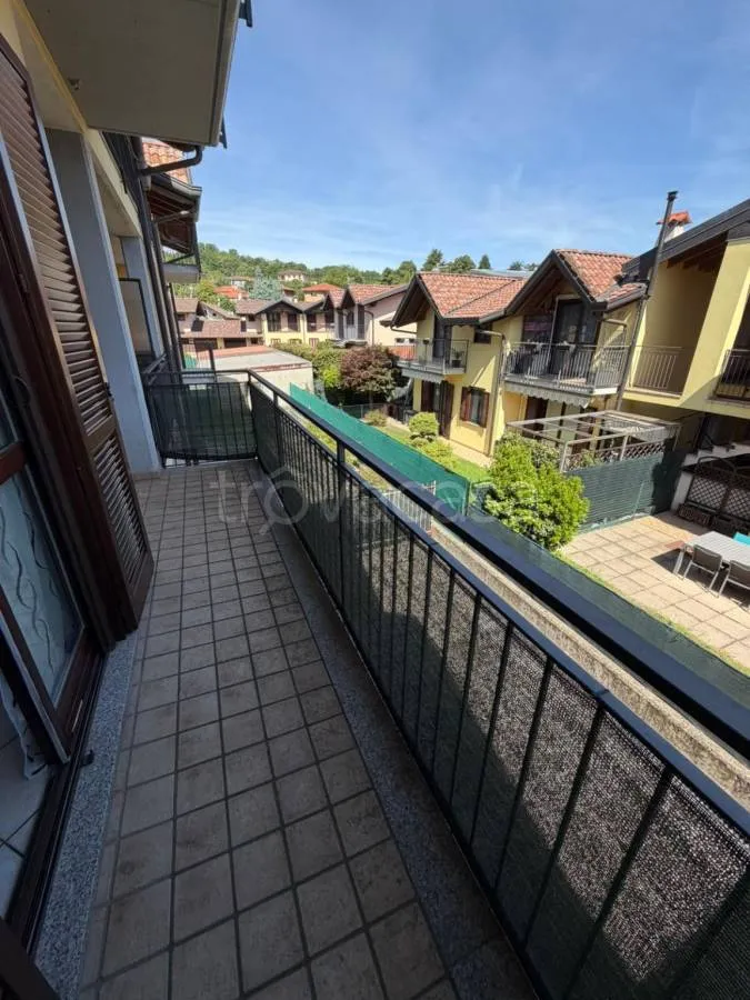 Balcon - Fully Furnished Apartment with Balcony in Ternate