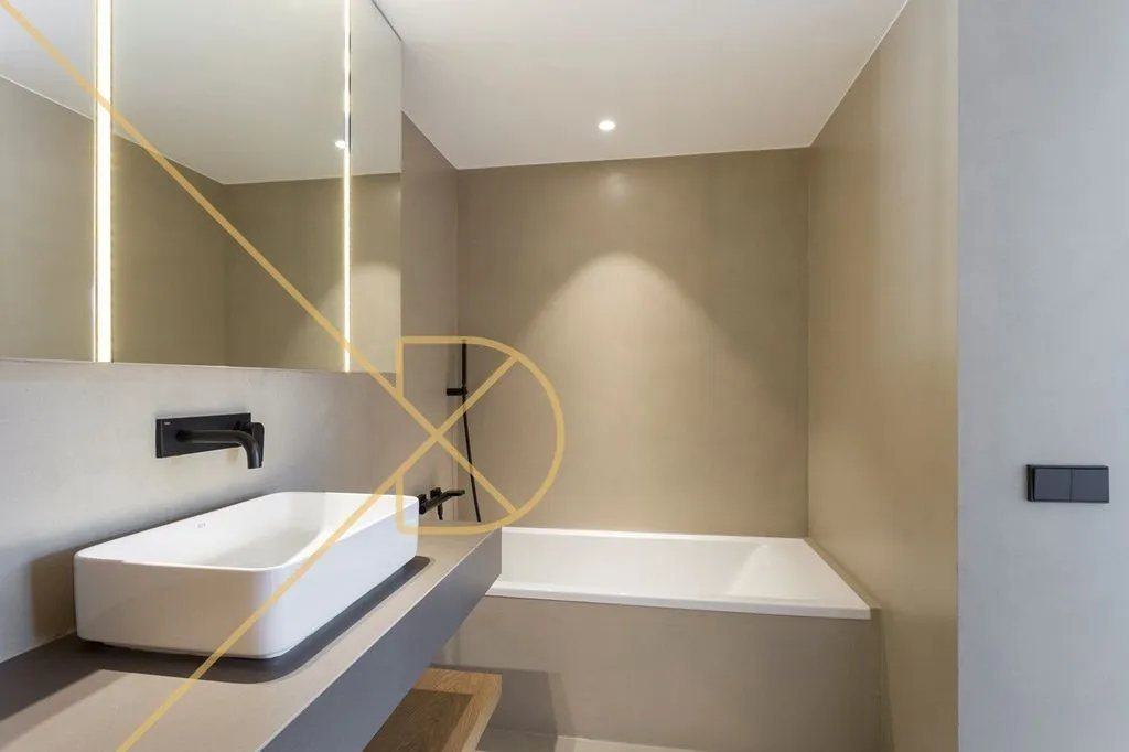 Salles de bain - Contemporary Adjoined House with Pool in Sarrià
