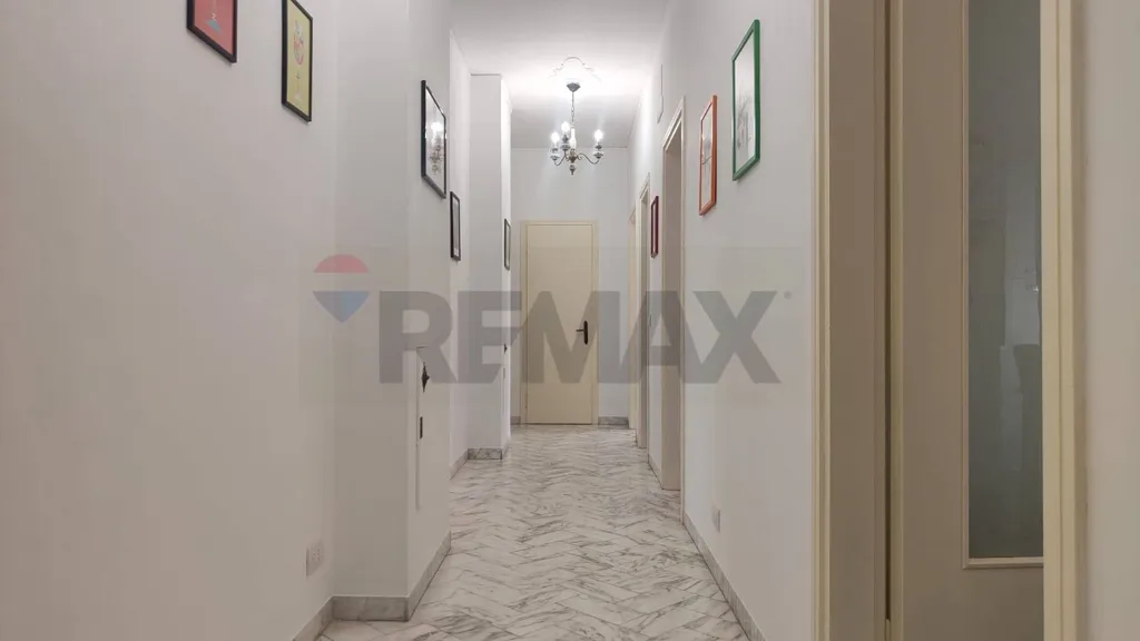 hallway_entrance