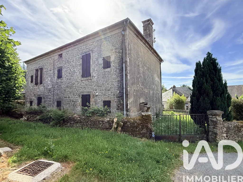 Extérieur - Maison en Pierre avec Jardin au Plateau de Millevaches