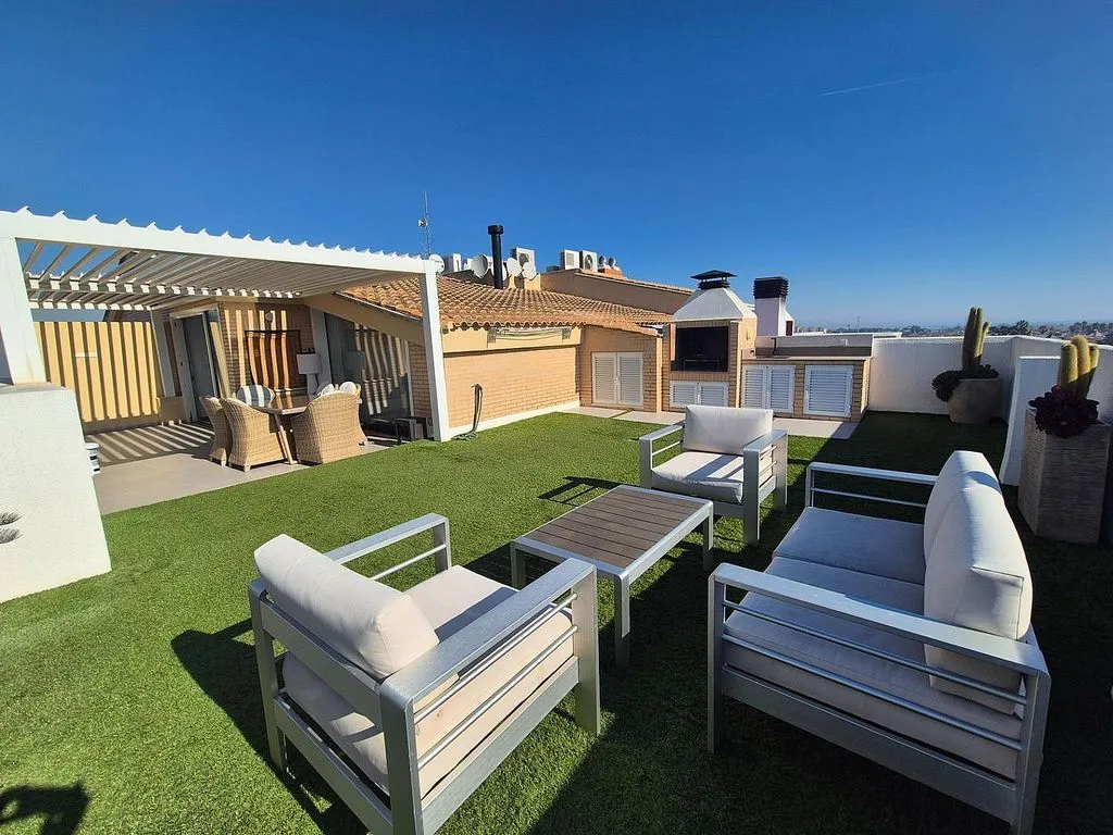 Terraza - Ático duplex con terraza en Carrer de l'Estatut Valencià