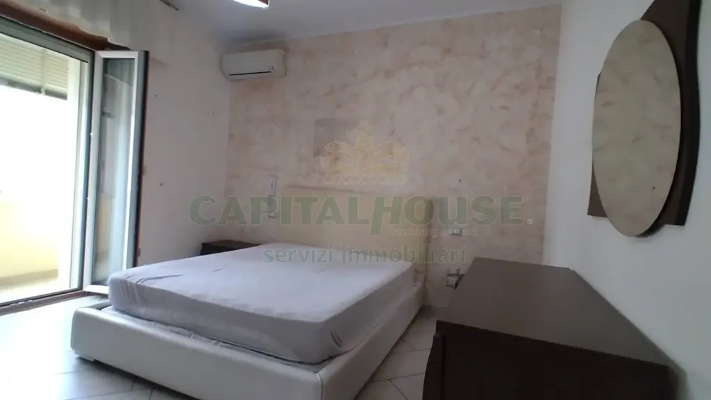 Magamistoad - Armed Two-Bedroom Flat with Balcony in Capua
