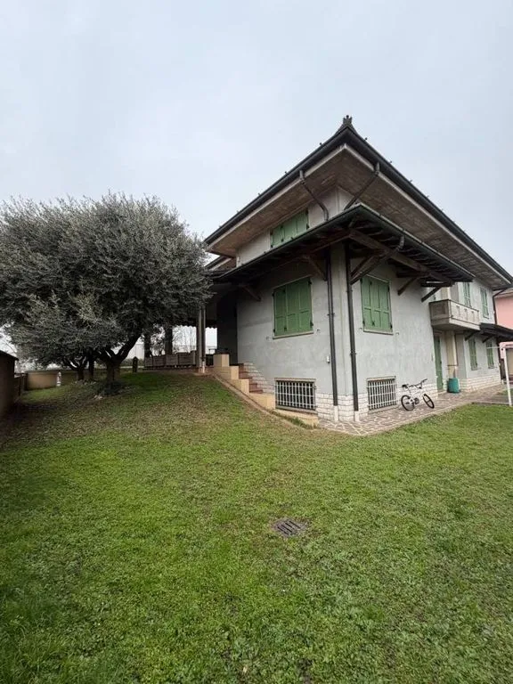 Extérieur - Luxury Villa with Garden in Verolavecchia