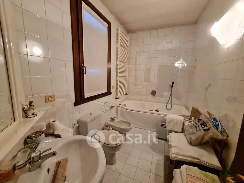 Vannitoad - Spacious Villa with Garden in Central Dosolo