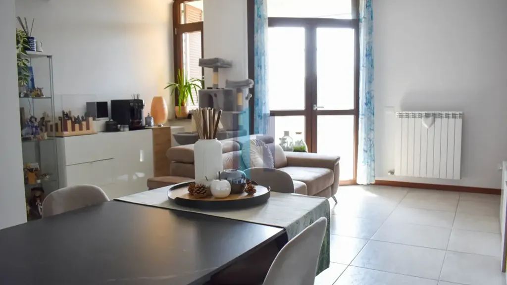 Salle à manger - West-Facing Flat with Terrace in Ospitaletto