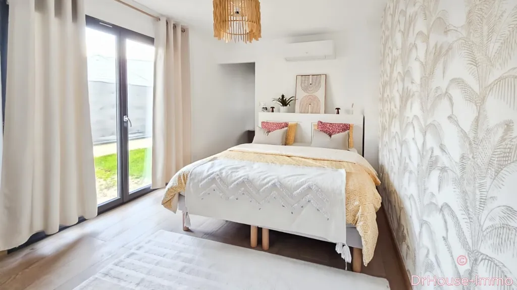 Magamistoad - Contemporary House with Pool in AHUY