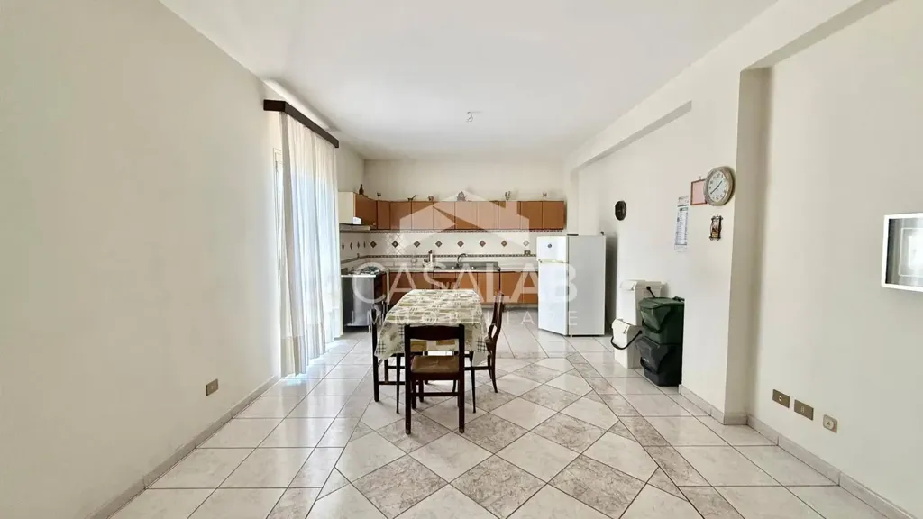 Söögituba - Apartment with Balcony in Palermo