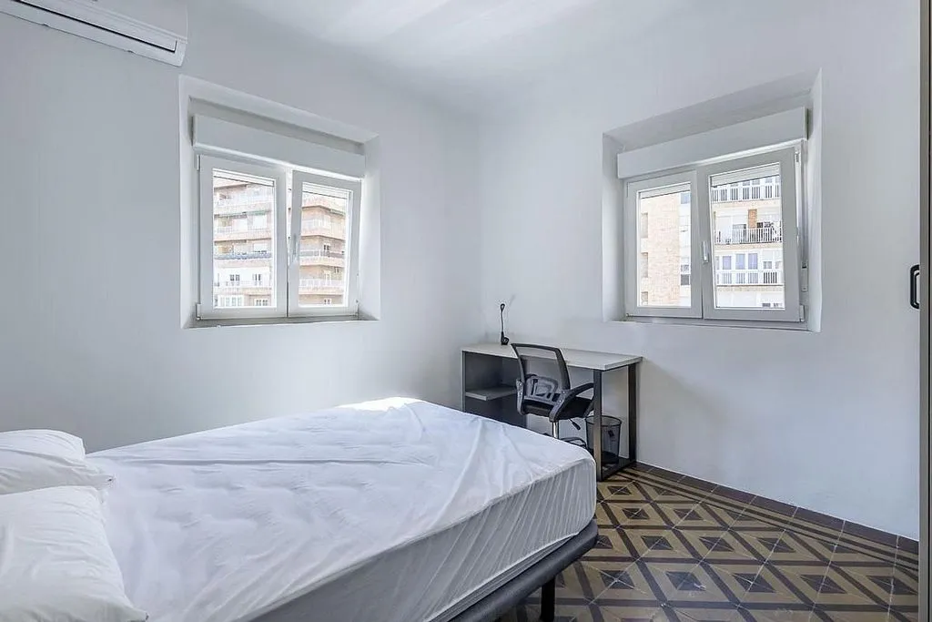 Magamistoad - Renovated Flat with Urban Views in Granada