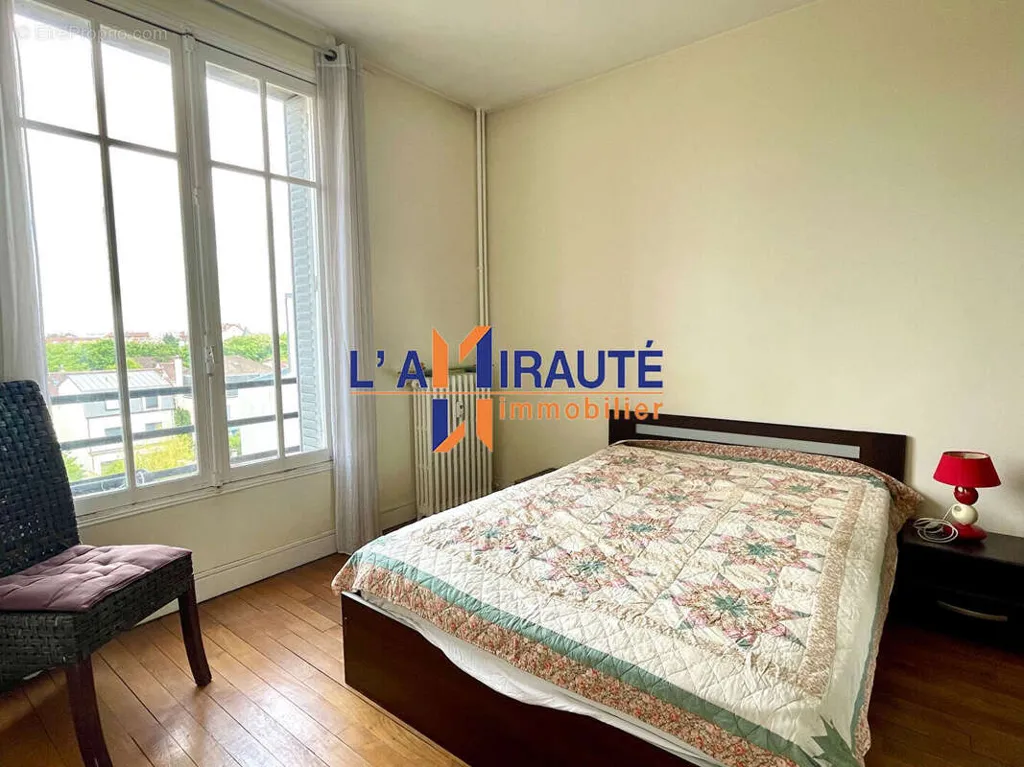 Chambres - Appartement 2 Pièces à Houilles, Proche Gare