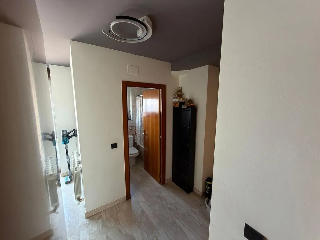 hallway_entrance