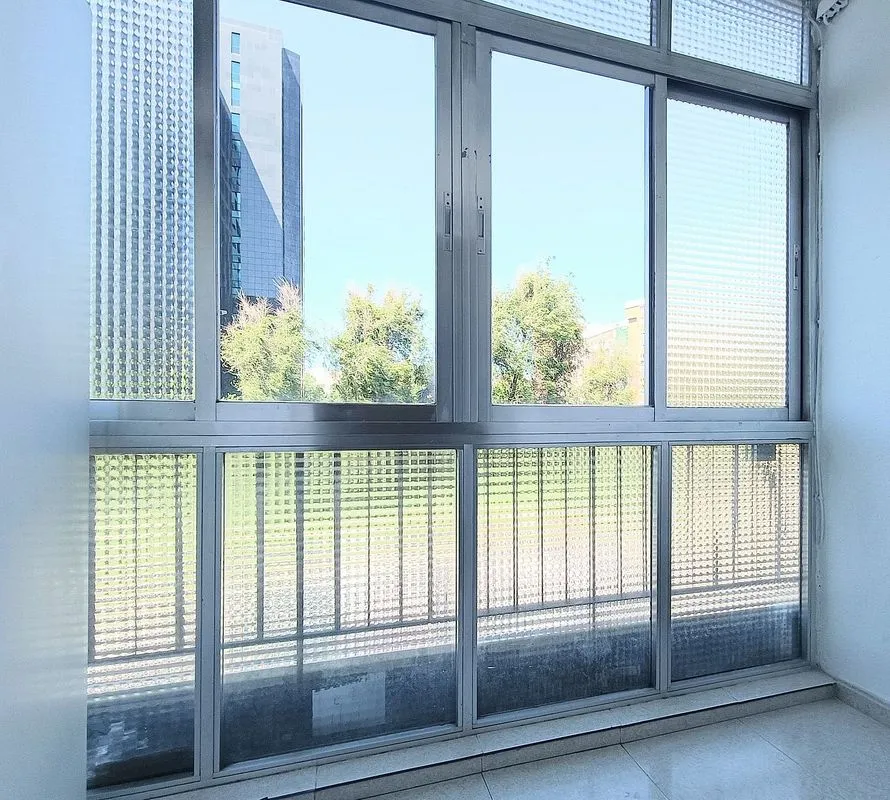 Pièces - 1-Bedroom Flat with Air Conditioning in El Carmen