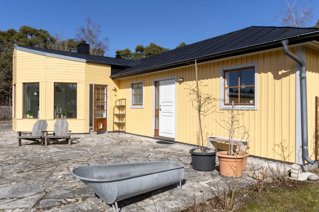 Välivaade - Charming Villa with Guesthouse near Visby