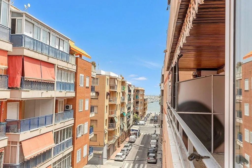 Balcony - 3-Bed Apartment with Terrace in El Acequión