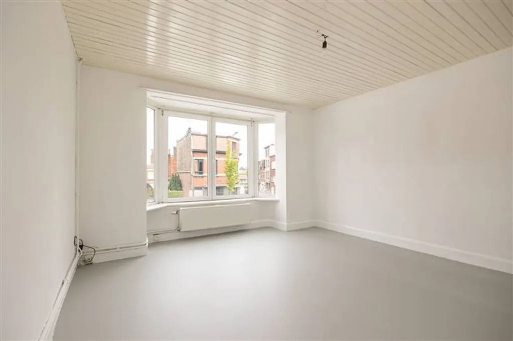 Pièces - Duplex avec 4 Chambres et Beaucoup de Lumières à Hoboken