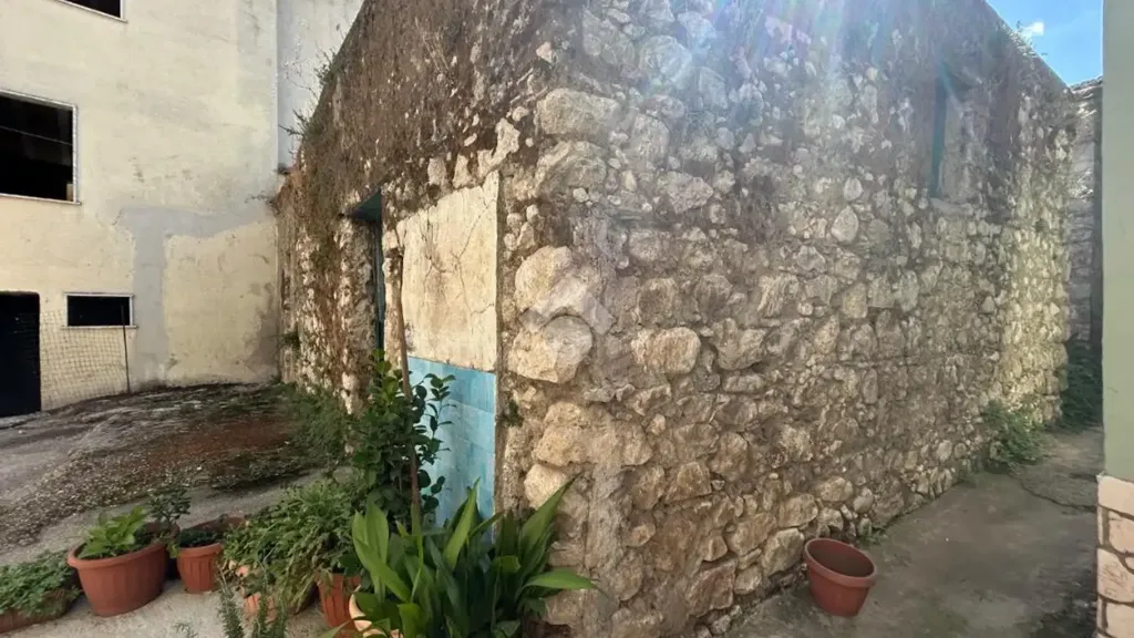 Jardin - Rustic Property with Garden in Serino
