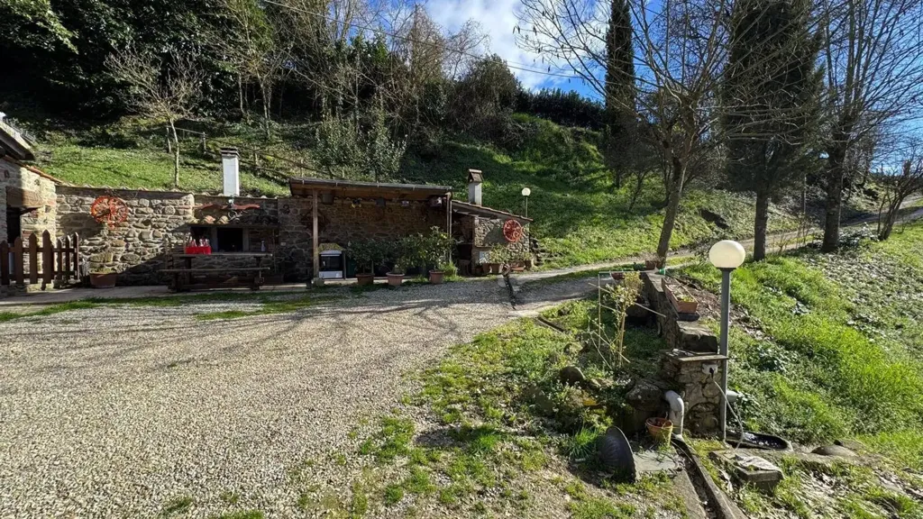 Välivaade - Rustic Cottage with Garden in Reggello