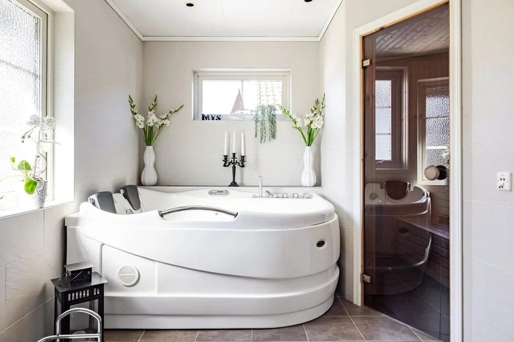 Salles de bain - Villa with Garden in Motala