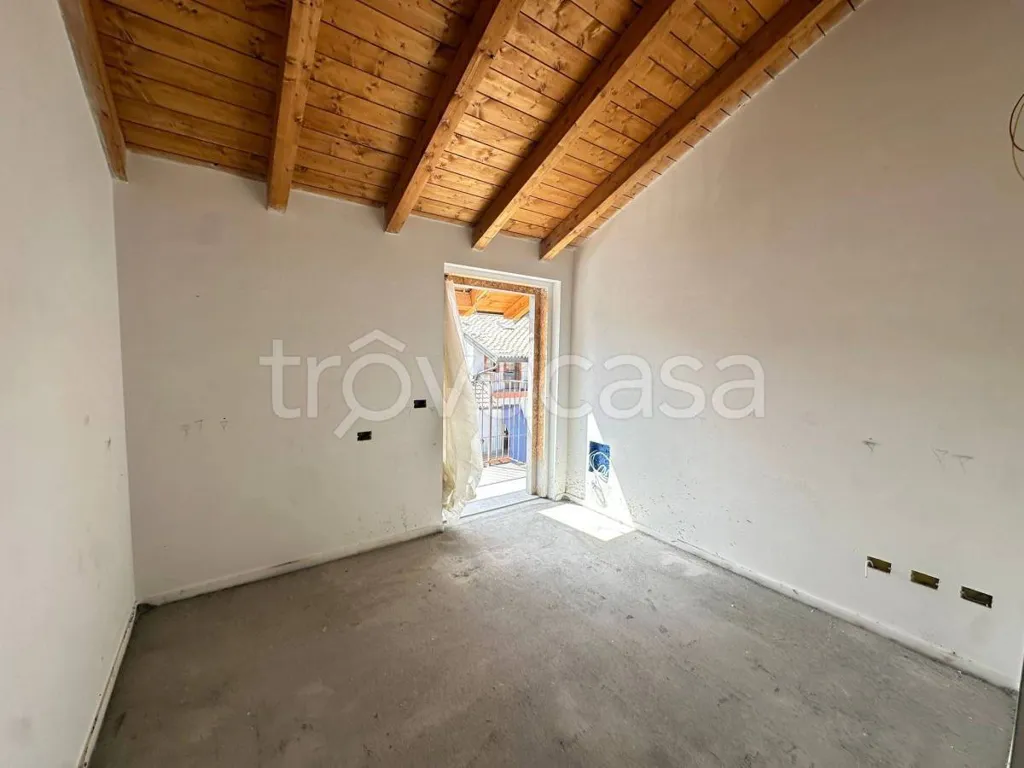 Toad - Fully Renovated Villa with Private Garden in Cameri