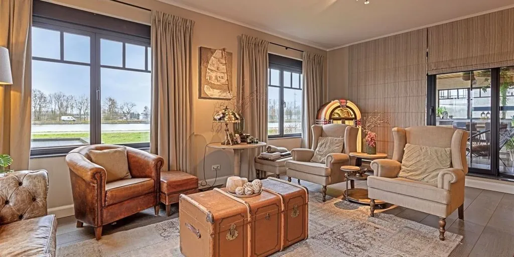 Séjour - Duplex avec Vue sur le Canal à Zandhoven