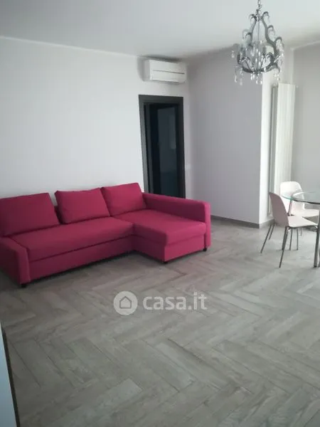 Séjour - Central Trilocale with Balcony in Mottola