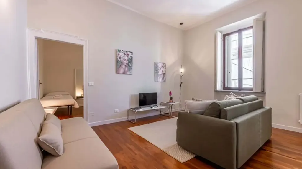Living Room - Fully Furnished Studio in Milan